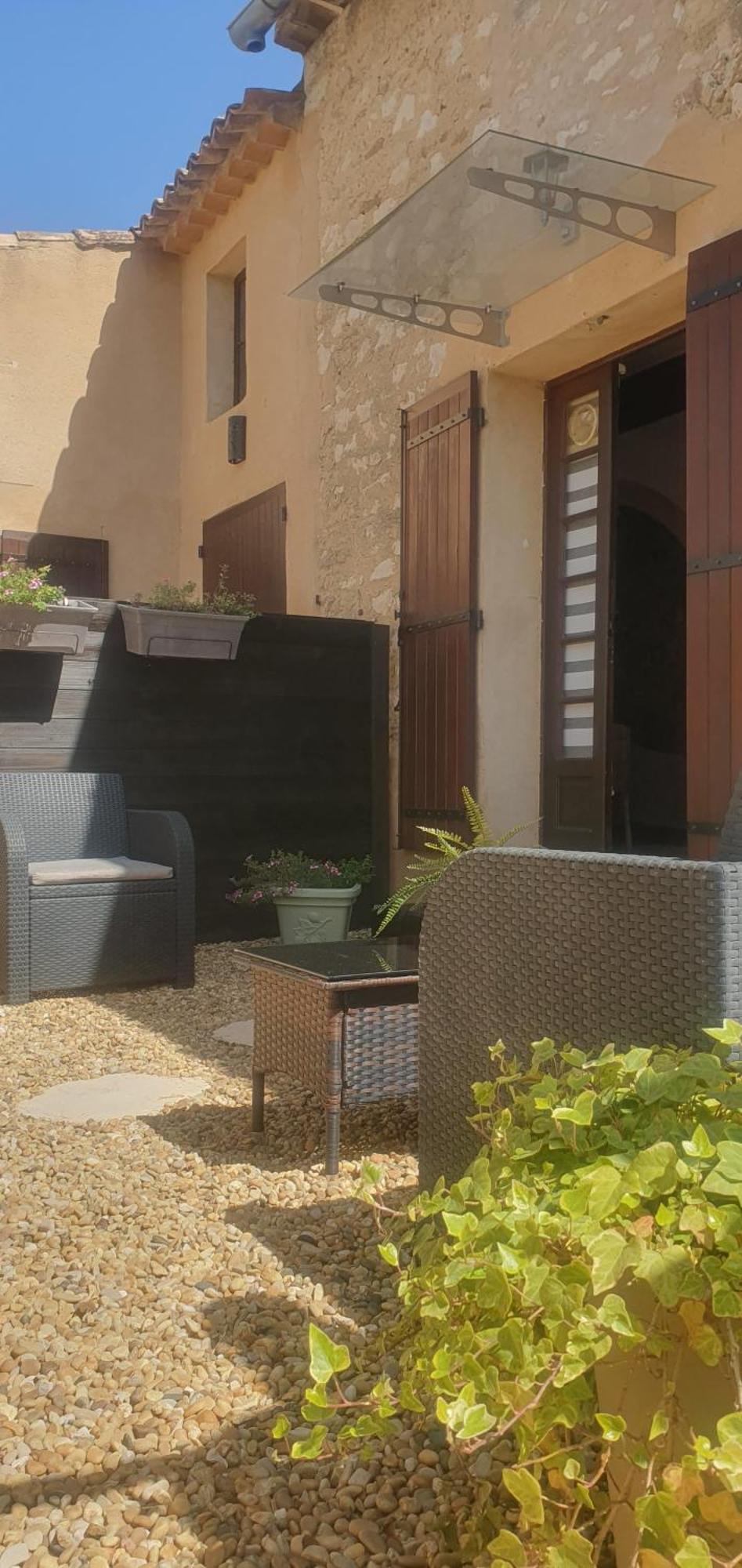 Le Jardin D'Ivana Chambres D'Hotes B&B Avec Piscine Chauffee Oppède Екстериор снимка
